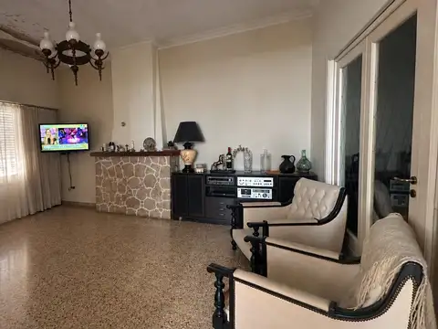 Casa en Venta en Bernal, USD 180.000