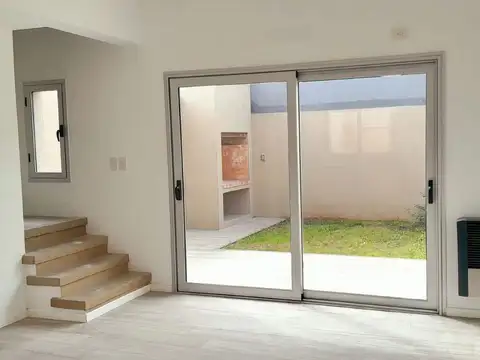 Depto Tipo Casa en Venta en Chascomus, USD 89.000