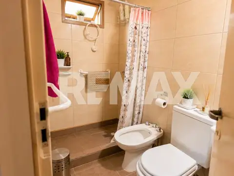 VENTA CASA BARRIO MERCANTILES CIPOLLETTI