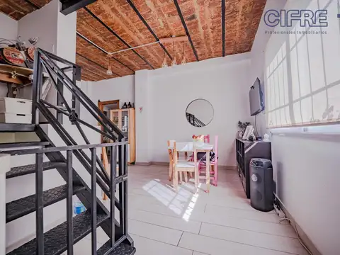 Depto Tipo Casa en Venta de 3 ambientes