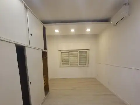Depto Tipo Casa en Alquiler de 1 dormitorio