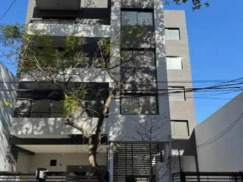 Libertador 300, Piso 4°