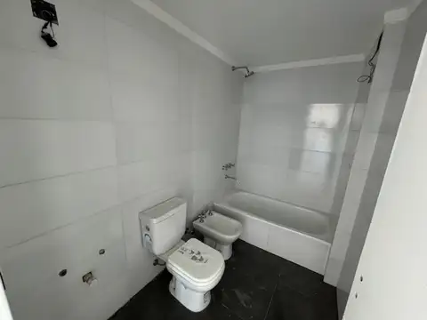 Dpto 2amb 66m2 baño toilette estrenar con cochera