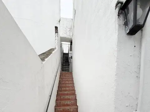 Depto Tipo Casa en Venta en Lanús Oeste, USD 53.000