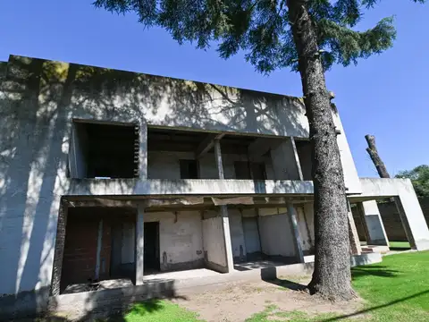 Se vende inmueble para desarrollo comercial, VT