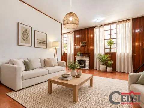 Casa en Venta con 1 cochera