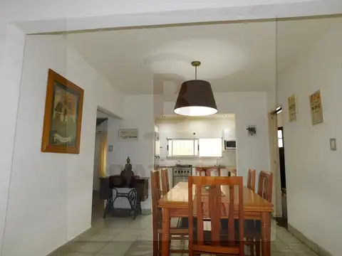 Vende casa en calle 63 e/23 y 24