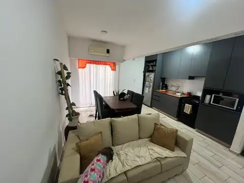Depto Tipo Casa en Venta de 3 ambientes