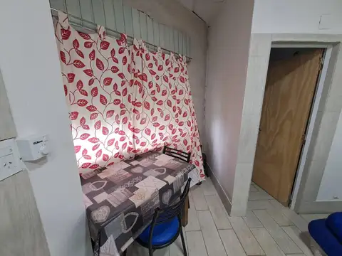 Departamento en Alquiler en La Tablada, $ 250.000