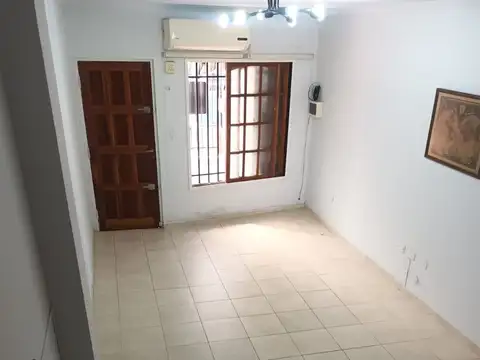 Casa en Venta en Morón, USD 98.000
