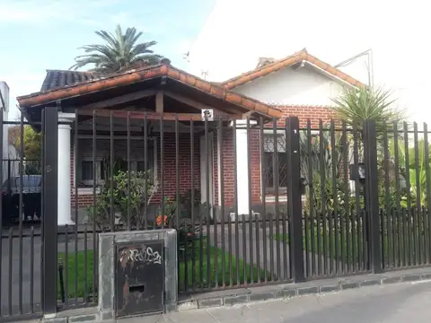 Av. Pres Juan Domingo Perón 2900