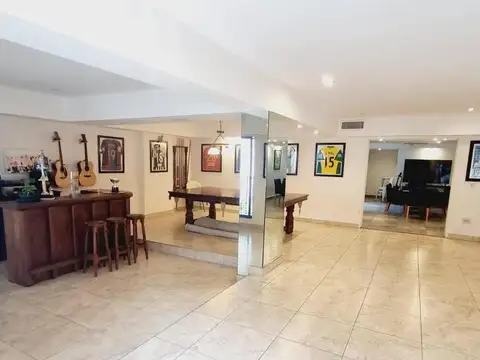 Departamento en Venta de 5 dormitorios