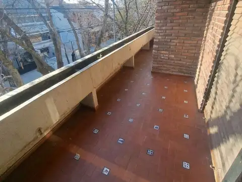 Vallejos 4200
