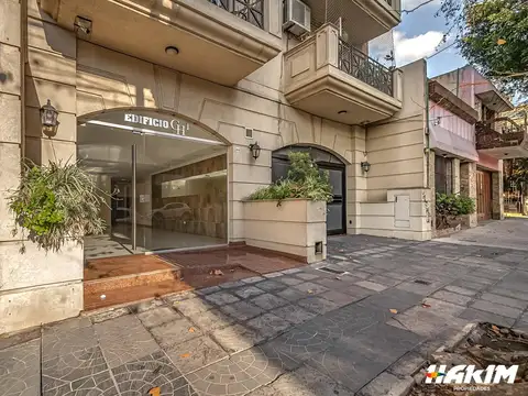 Departamento  monoambiente divisible con patio. 48mts2 totales