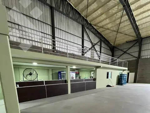 Galpon en Venta en Neuquén, USD 1.500.000