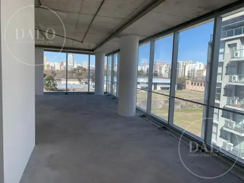 Oficina en Venta con 1 cochera