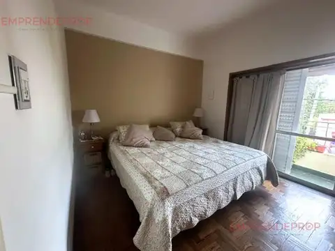 Depto Tipo Casa en Venta 50 años