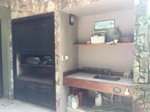 Departamento 4 ambientes con 3 baños