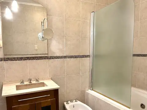 Depto Tipo Casa 5 ambientes con 1 baño