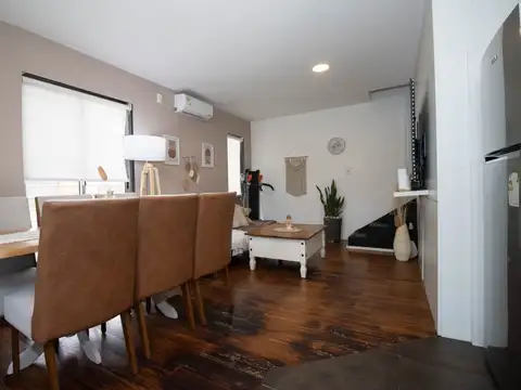 Casa 3 ambientes con 1 baño