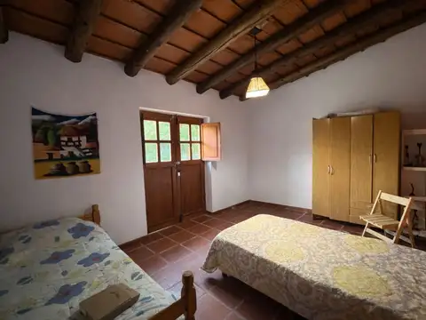 Casa 4 ambientes con 1 baño