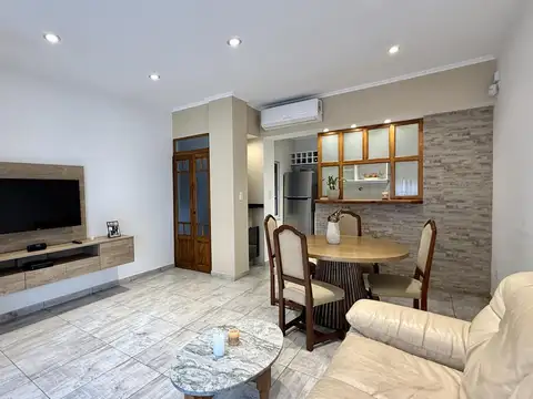 Casa 3 ambientes con 2 baños
