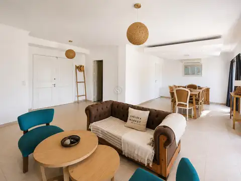 Casa  en Alquiler en Santa Guadalupe, Pilar del Este, Pilar