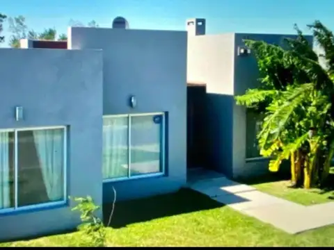 Grv. Casa En Venta San Ramón - Pilar Del Este