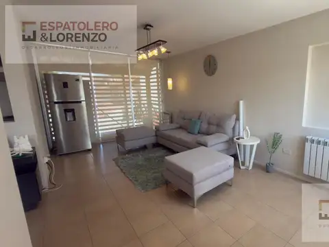 Depto Tipo Casa en Venta con 1 cocheras