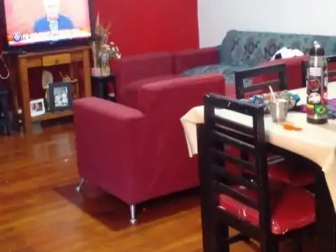 PH TIPO CASA AL FONDO 3 AMBIENTES + LOCAL COMERCIAL