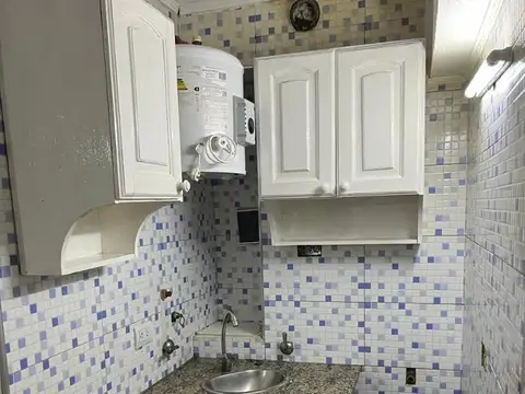 Departamento en Alquiler en Abasto, $ 260.000