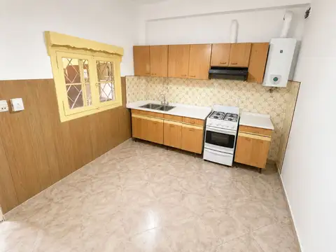 Depto Tipo Casa en Venta en Parque Avellaneda, USD 86.900