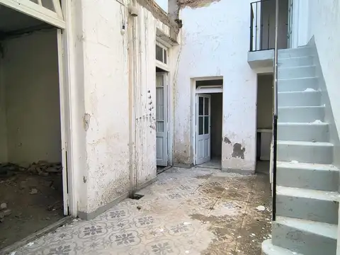VENTA PH - 3 AMB CON PATIO -A REFACCIONAR- PALERMO