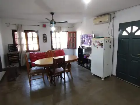 Lola Mora 1700