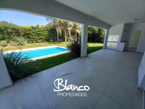 Casa en Venta de 5 dormitorios