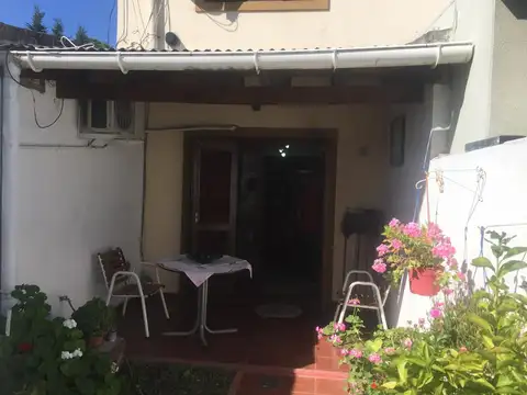 Venta de Casa 2 DORMITORIOS,  San Carlos, La Plata
