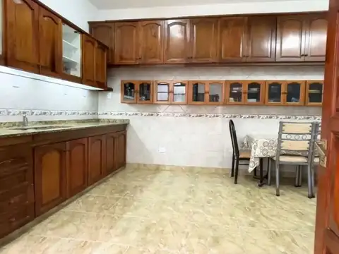 Oficina Monoambiente con 4 baños