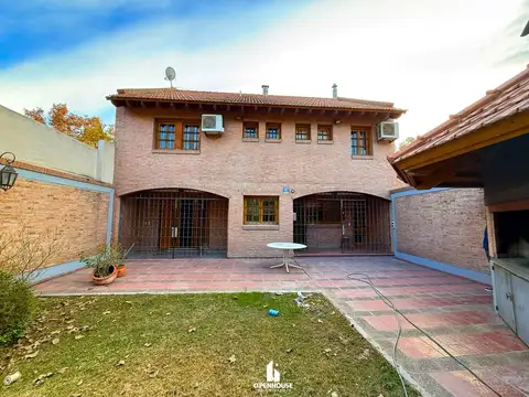 Casa en Venta en Mendoza, USD 230.000
