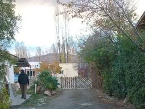 Casa 3 ambientes con 2 baños