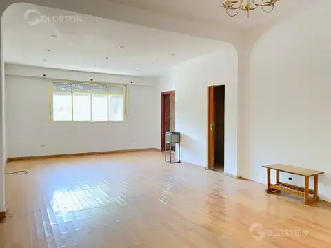 Casa 4 ambientes con 4 baños