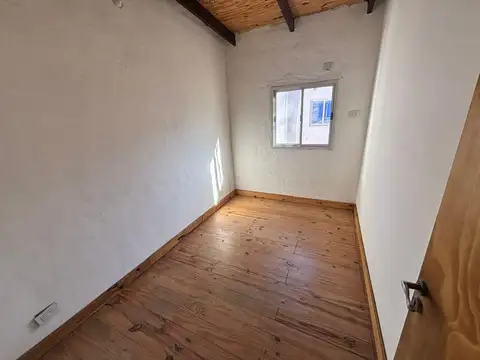 Depto Tipo Casa en Alquiler en Villa Ballester, $ 750.000