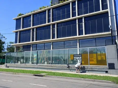 Local en Alquiler en Don Torcuato sobre Colectora