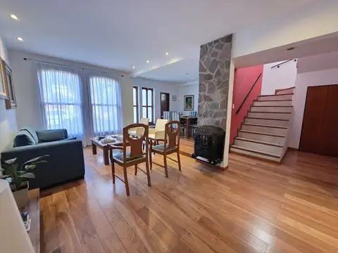 Venta casa 5 amb + play Florida LaSalle patio pile