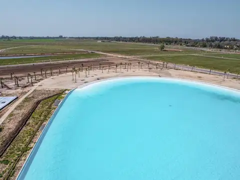 LOTE DE TERRENO ( INMEJORABLE UBICACION ) EN VIDA LAGOON FUNES