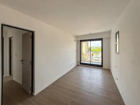 Departamento de 2 dormitorios con radiadores y quincho común en Abasto