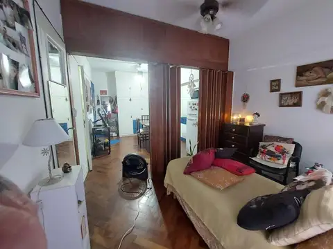 Ayacucho 300, Piso 1