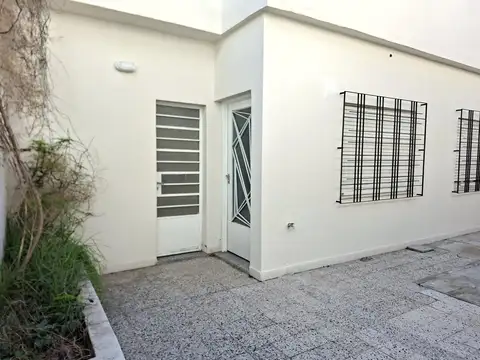 ALQUILER DE CASA 3 AMBIENTES EN RAMOS MEJIA