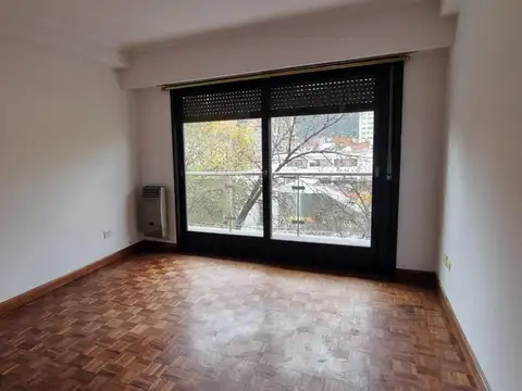 Departamento en Alquiler en Zona Centro, $ 900.000
