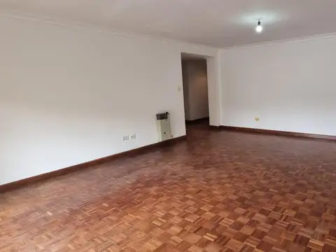 Departamento en Alquiler de 4 ambientes