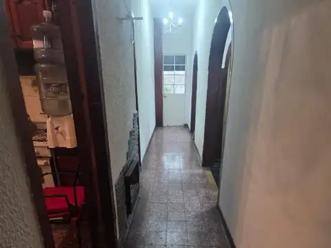 Depto Tipo Casa en Venta en Remedios de Escalada, USD 65.000